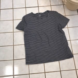 Old navy relaxed stripped shirt